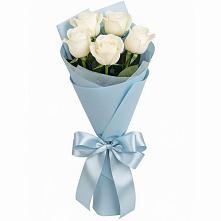Букет 5 Белых роз Проуд в Ерёминской