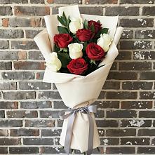 Букет цветов из:  Розы в Ерёминской