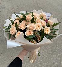 Букет Кремовые розы Латте в Ерёминской