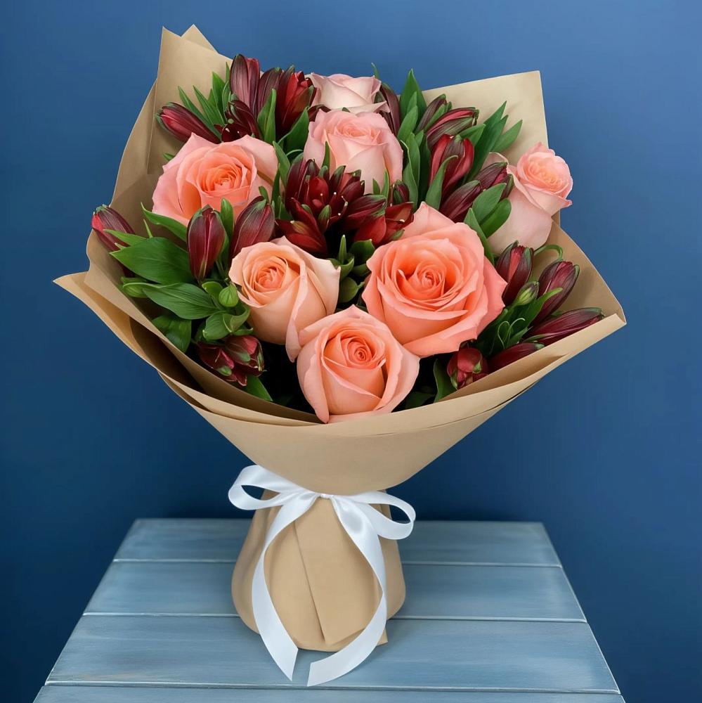 Букет цветов из: Розы и Альстромерии в Ерёминской