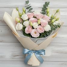 Букет цветов из:  Лизиантусы в Ерёминской