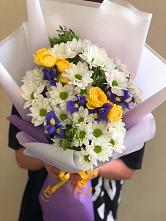 Букет цветов из:  Ирисы, Хризантемы и Розы #REPLACE_PRED# Ерёминской