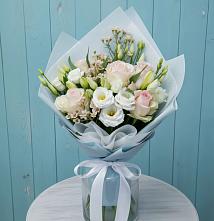 Букет цветов из:  Розы и Лизиантусы в Ерёминской