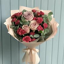 Букет цветов из:  Гвоздики и Розы #REPLACE_PRED# Ерёминской