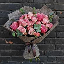 Букет цветов из:  Розы в Ерёминской