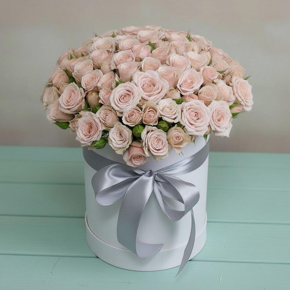 Цветочная композиция из Розы в шляпной коробке в Ерёминской